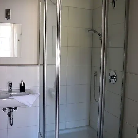 Meywohnen Stadthaus 3*